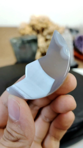 Natural Brazil Agate Crystal Moon Shape MA06