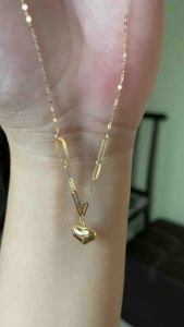 PAWNABLE 18K Saudi Gold Heart-Paperclip Centered Necklace (Buo Pendant)✨