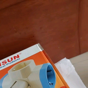 Hokisun Stop Kontak T-Arde Terminal Kuningan SNI 10A 250V - Colokan Cabang 3 - Colokan T - Tusuk Kontak