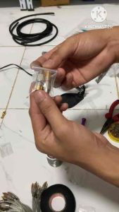 หัวเเจ็ค RCA ตัวผู้ คู่ ดำ+แดง คุณภาพสูง เกดA ตัวยอดฮิต หัวทองเหลือง ยึดจับแน่นเหมือนติดกาว แก้เสียงกี่ เสียงลบกวน