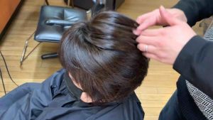 [Made in japan] [Feedback] Máy  nhuộm tóc Phủ bạc màu đen Blaune kèm lược