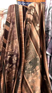 Kain Silk Meteran Motif Ghania//Kain Meteran Premium//Bahan Gamis//Seragam Keluarga//Kain Meteran Untuk Gamis