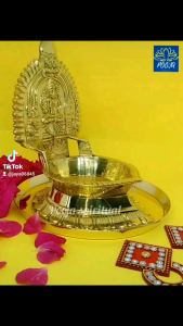 Kaamatchi Amman Villaku (without plate)