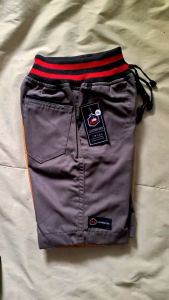 Celana Pendek Berkualitas Tinggi untuk Anak Laki-Laki Usia 2-7 Tahun