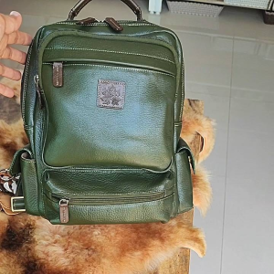 กระเป๋าเป้หนังแท้ เป้สะพาย เป้ใบเล็ก กระเป๋าสะพายหลัง