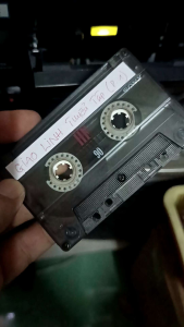 Set 2 cuốn băng cassette tiếng hát Giao Linh p1 và p2 phôi Sony HF 90