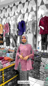 Kebaya Terbaru: Setelan Kebaya Rosalia Selendang Sonket