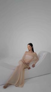 MISS MODERN - Visibility Dress