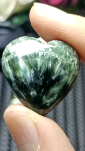 Premium Quality Natural Seraphinite Pendant 极品收藏级 天然绿龙晶 天使羽毛石吊坠 无杂无红皮纯绿光眼强