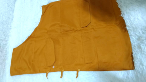 อังสะ     อังสะพระ อังสะหางกระรอก 3กระเป๋า เสื้อพระ