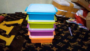 Tupperware rantang 4susun uk 900ml tebal ori