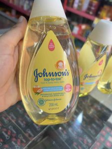 Johnson Top To Toe Hair and Body Baby Bath 200 ml 100 mlKuning - Sabun Plus Shampoo Bayi