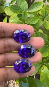 พลอยเพชรรัสเซีย สีม่วงน้ำเงิน เหลี่ยมชั้น รูปไข่ CUBIC ZIRCONIA ink blue violet 15x20mm STEP CUTTING GEMSTONE STONE 1 PCS