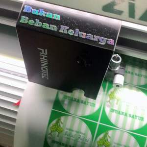 Cetak Label Stiker A3+ free desain kue lebaran Stiker Chromo label makanan mainan souvenir sehari jadi