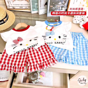JUDYSTORE Hello Kitty Two-piece Set Suit Baby Girl Kids Flying Sleeveless Casual Suit儿童套装凯迪猫休闲格子飞袖蝴蝶结T恤+短裤两件套
