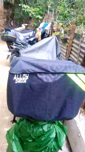 ALLOY TOP BOX COVER..45L size..With reflector and lock sa ilalim