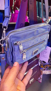 Tas Selempang Chibao Wanita 996-22-108 Bahan Kanvas