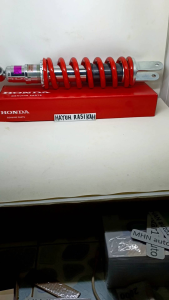 SHOCK BREAKER BELAKANG K84 HONDA CRF 150/CRF 150L ORIGINAL