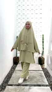 Baju Olahraga Wanita Muslimah One Set Zaffa Sporty Set Bahan Cringkle Airflow High quality By Ulfashion