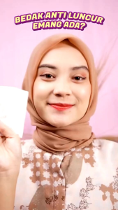 Compact Powder SR12 - Bedak Tahan Air dan Keringat - Bedak Padat Tahan Lama Glowing