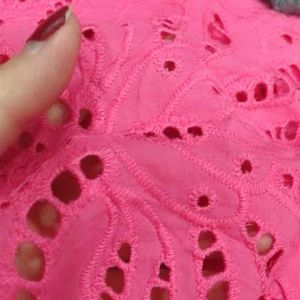 Vải kate thêu màu hồng chân 2 đầu biên đẹp xinh(khổ 1m3)may đầm váy áo kiểu thời trang