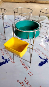 2in1 feeder pot holder for gamefowl stainless(lagayan ng patukaan at painuman ng manok)
