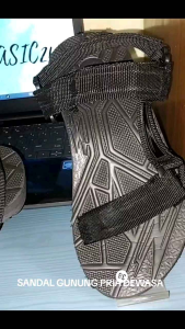 SANDAL GUNUNG PRIA DEWASA TALI POLOS SENDAL HIKING