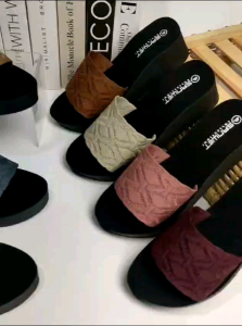 Arkn Sandal Wedges wanita Dewasa /Sendal viral Terbaru Model Import Corak 2024