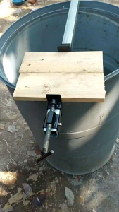 KLEM KAYU/PRES KAYU/ PENJEPIT PAPAN/ PENJEPIT KAYU