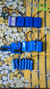 Pin sạc 18650 Có mạch sạc cho loa trợ giảng loa Bluetooth đèn led đèn pin đồ chơi