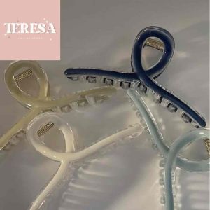 【TERESA】B44 INS风简约鲨鱼发夹 INS Style Minimalist Shark Hair Clip 气质百搭发饰