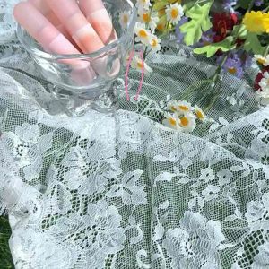 💄ลิปแมท เนื้อกำมะหยี่ แบบจุ่ม เนื้อเบาเกลี่ยง่าย ติดทนนาน ไม่ทำให้ริมฝีปากคล้ำดำ มีให้เลือกถึง 6 เฉดสี