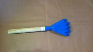 Garukan Sampah Tanah & Alat Kebun Tahan Lama