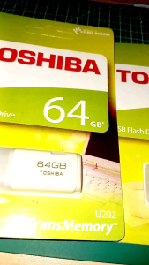 FlashDisk Toshiba 64 GB / USB Flash Disk Drive Trans Memory