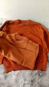 เสื้อเเขนยาวพระ กระเป๋าเสื้อ เสื้อไหมพรมเเขนยาว เสื้อกันหนาวพระ