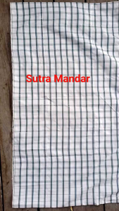 Lipa Saqbe Sarung Tenun Sutra Mandar Sulawesi Barat