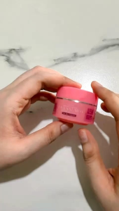 Perlindungan Kulit dengan Suncreen AFOURSKIN