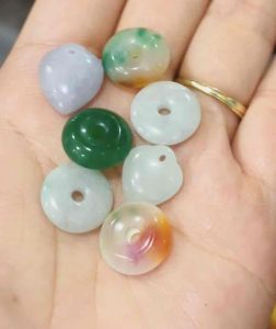 Mặt đá đồng điếu trái tim làm vòng tay làm mặt dây chuyền đa ứng dụng
