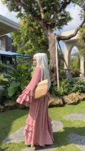 LD283 ชุดเดรส👗 แฟชั่นมุสลิม(ฟรีไซส์38-52“) งานแขนแต่งกุ้นระบาย+ชายด้านหลังมีโบปรับไซส์เพื่อเข้าทรงเนื้อผ้าสลาฟใส่นุ่มไม่ร้อนผ้าทิ้งตัวใส่สวยสุดๆ