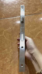 Khóa đơn điểm nhôm xingfa việt pháp 55 vát cạnh ag pma...