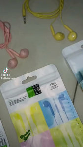 HEADSET STEREO EXTRA BASS U19 MACARON PACKING PLASTIK