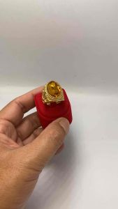 แหวนทอง 18k พลอยบุษราคัม พลอยนิล พลอยหินหยกพม่า พลอยหินตาเสือ ช่วยเสริมพลังอำนาจ โชคลาภ วาสนา ความมั่งคั่งร่ำรวยเงินทอง