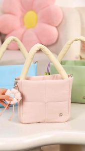 WESTBRONCO รุ่น Mellow กระเป๋าสะพายข้างผู้หญิง ผ้าไนลอนกันน้ำ