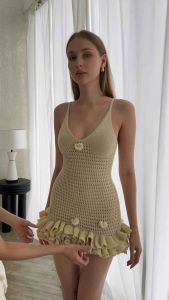 missher.co Josie dress ชุดเดรสผ้าไหมพรหมถักประดับ ด้วยเปลือกหอยมุก น่ารักมากคะ