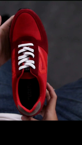 Sepatu Sneakers Pria  Kulit Suede Kasual - sepatu running cowok kasual