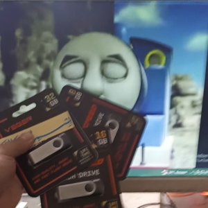 USB Flashdisk 32GB + Bonus OTG & MP4 Full Anak-Anak Kartun & Belajar Anak Terpopuler