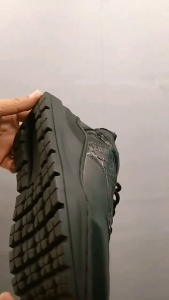 Sepatu Sneakers Casual Formal Hitam Kulit Pria Pantofel Kerja Sekolah Kuliah Keren