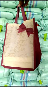 Isi 12pcs Tas Hajatan Pita Embos 22x22 Tas Spundbond kotak/Tas kado/Goodiebag