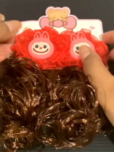 (1 PASANG) JEPIT WIG LABUBU VIRAL / JEPITAN RAMBUT PALSU / JEPIT RAMBUT ANAK LABUBU / JEPIT RAMBUT IKAL LUCU / LABUBU HAIR CLIP / JWL7539