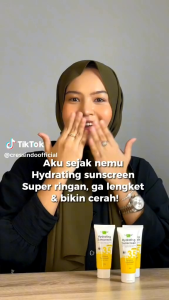 THE FACE HYDRATING SUNSCREEN UV DEVENDER 30ML -SPF 35++++ BPOM